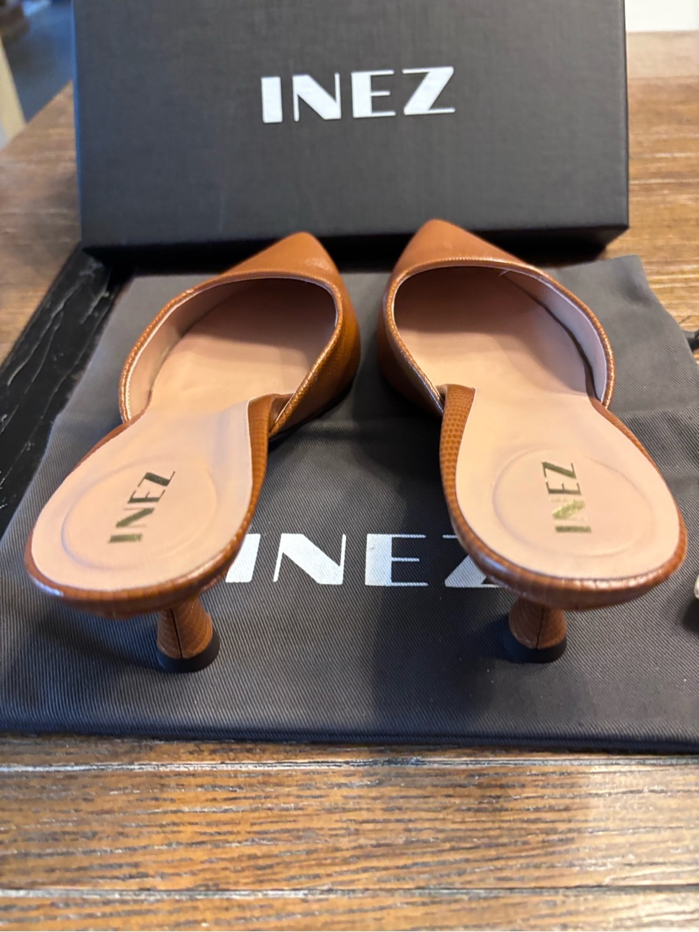 Inez NEW IN BOX Bea in amber lizard, pointed toe mule kitten heel size 9 - Picture 3 of 12